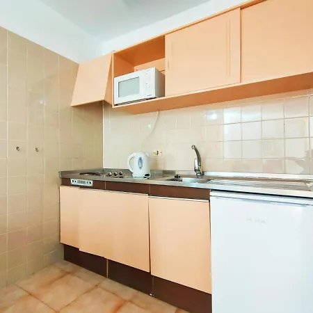Apartamento Con Un Dormitorio Y Vista A La Jardin, Junto Al Mar, En Costa Del Silencio * Costa Del Silencio