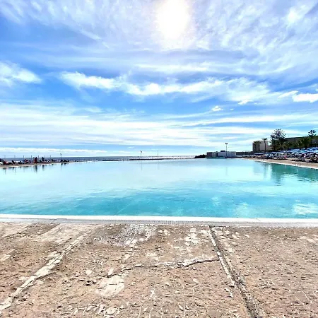 Apartamento Con Un Dormitorio Y Vista A La Jardin, Junto Al Mar, En Costa Del Silencio Apartment Costa Del Silencio