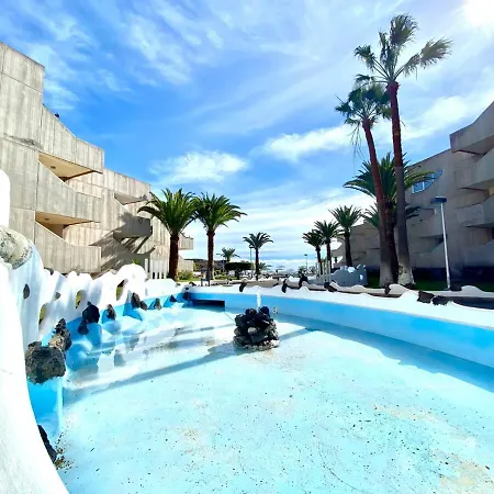 Apartamento con un dormitorio y vista a la jardin, junto al Mar, en Costa del Silencio Apartamento