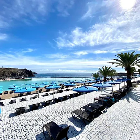 Apartamento Con Un Dormitorio Y Vista A La Jardin, Junto Al Mar, En Costa Del Silencio